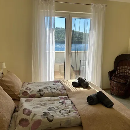 Apartament Seafront Kuca Banja Korčula