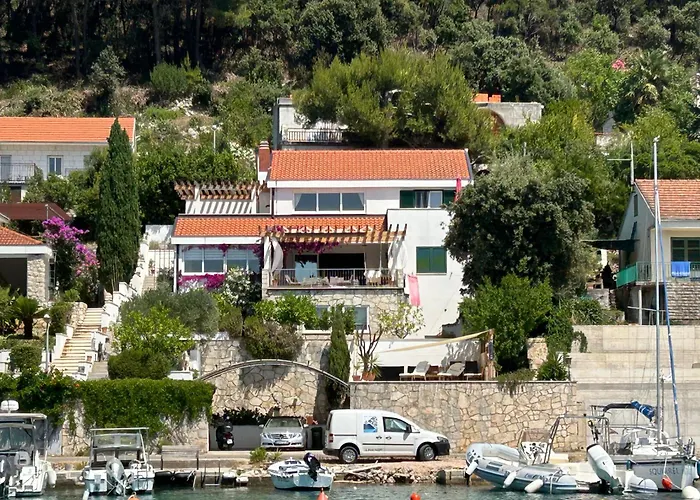 Seafront Kuca Banja * Korčula